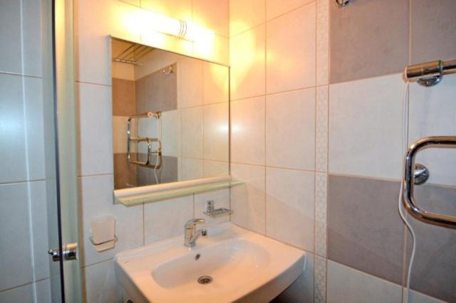 Sparta Apartments Kosmonaudi Нарва Екстериор снимка